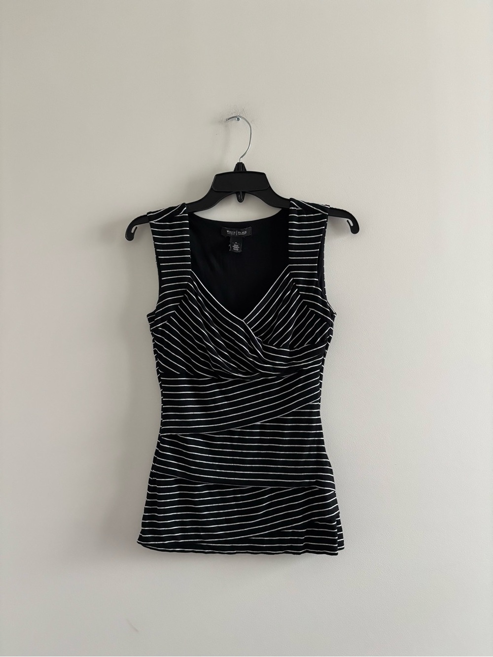 White House Black Market Shell Top Slimming Striped Women XS Office Minimalist